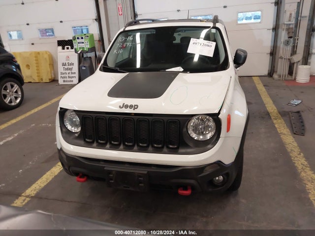 ZACCJBCB3HPF07984 Jeep Renegade Trailhawk 4x4