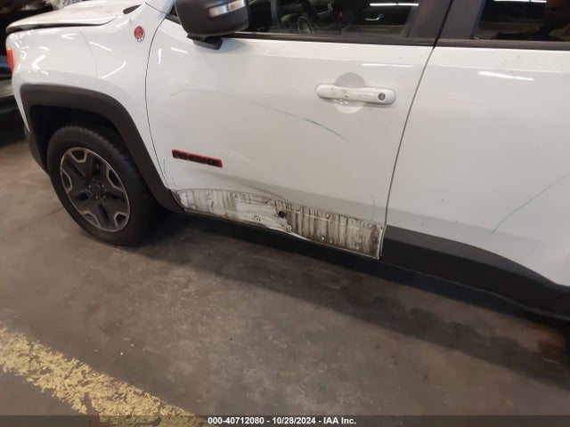 ZACCJBCB3HPF07984 Jeep Renegade Trailhawk 4x4