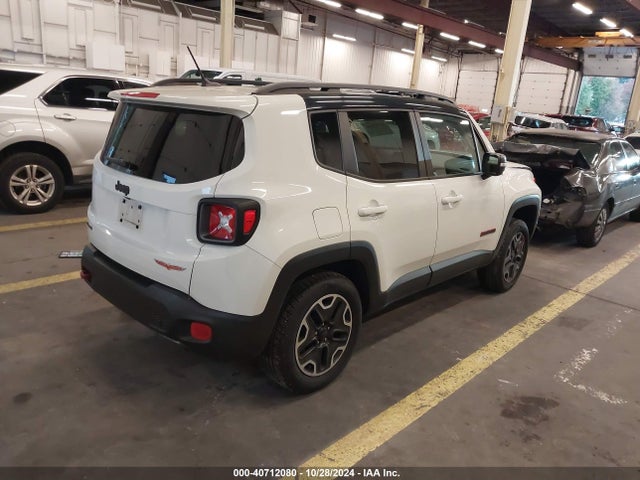 ZACCJBCB3HPF07984 Jeep Renegade Trailhawk 4x4