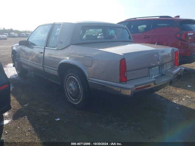 1988 CADILLAC ELDORADO 1G6EL1152JU622836 Photo 2