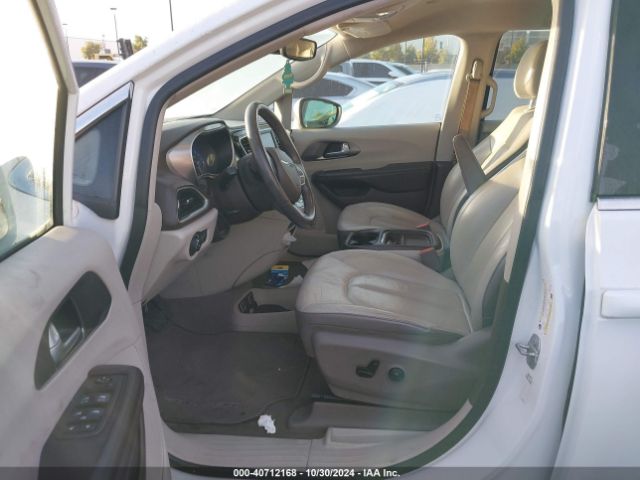 2C4RC1BG6JR142505 Chrysler Pacifica Touring L