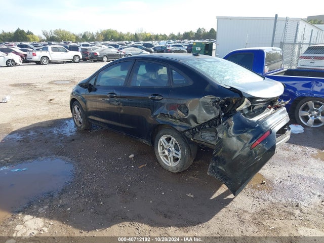 Ford FIESTA SE 2018 3FADP4BJ7JM104239 Image 3
