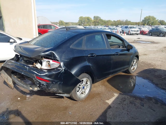 Ford FIESTA SE 2018 3FADP4BJ7JM104239 Image 4
