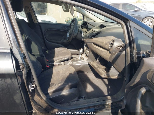 Ford FIESTA SE 2018 3FADP4BJ7JM104239 Image 5