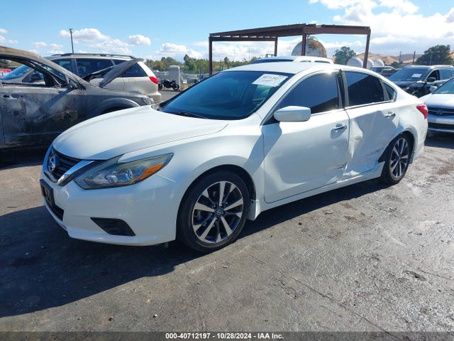Nissan Altima 2.5 Sr 2016 1N4AL3AP7GC199653 Image 2
