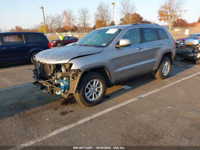 1C4RJFAG4JC421707 Jeep Grand Cherokee Laredo E 4x4