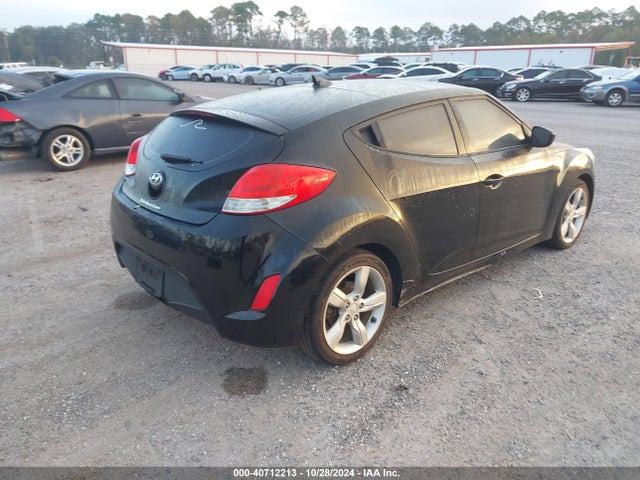 Hyundai Veloster Base W/gray 2014 KMHTC6ADXEU183802 Image 4
