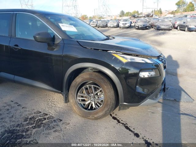 5N1BT3AB1PC774571 Nissan Rogue S Intelligent Awd