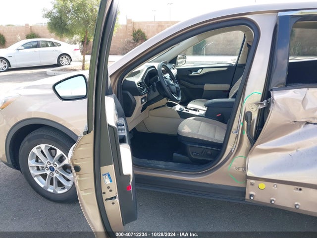 Ford ESCAPE SE 2020 1FMCU0G68LUA78871 Image 5