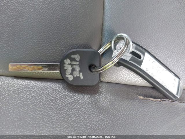 1GCRCNEC8HZ246767 Chevrolet Silverado 1500 Wt