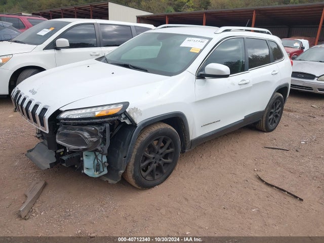 Jeep Cherokee Latitude 2015 1C4PJLCB6FW720984 Image 2