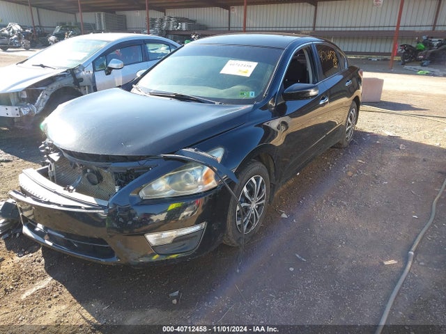Nissan Altima 2.5 S 2015 1N4AL3AP8FC164151 Image 2