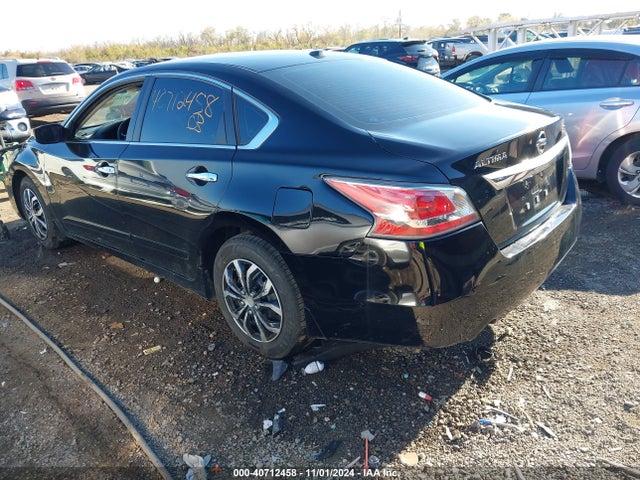 Nissan Altima 2.5 S 2015 1N4AL3AP8FC164151 Image 3