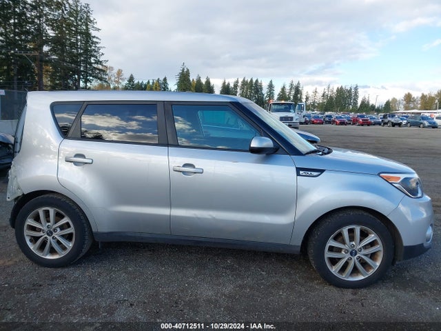 KIA SOUL + 2019 KNDJP3A53K7661639 Image 13