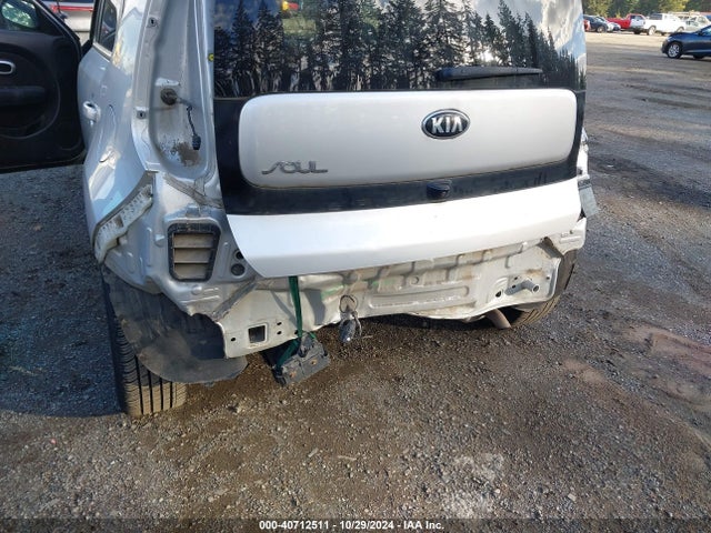 KIA SOUL + 2019 KNDJP3A53K7661639 Image 6