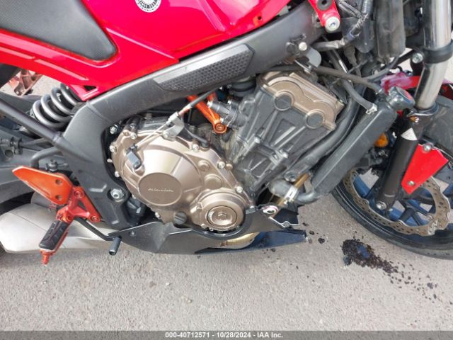 2018 HONDA CBR650 MLHRC7401J5400586 Photo 7