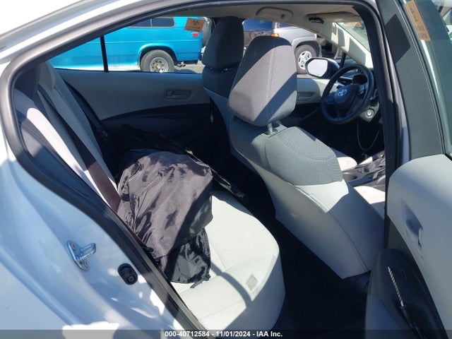Toyota COROLLA LE 2022 5YFEPMAE1NP297652 Image 8