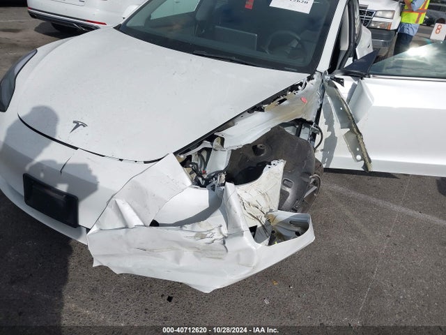 2023 TESLA MODEL 3 5YJ3E1EA9PF460369 Photo 5