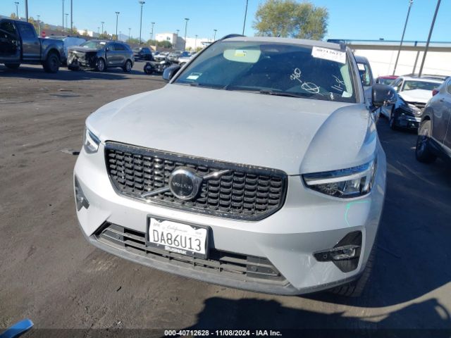 YV4L12UL0R2291057 Volvo Xc40 B5 Plus Dark Theme