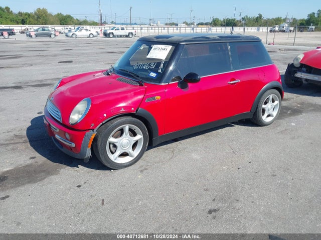 2002 MINI COOPER WMWRC33482TE11923 Photo 1