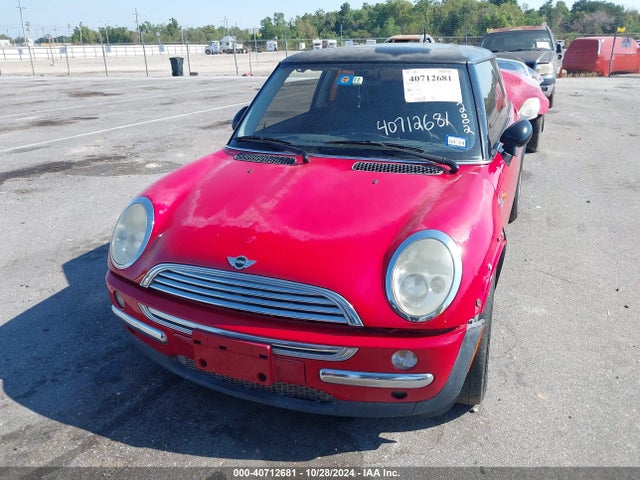 2002 MINI COOPER WMWRC33482TE11923 Photo 5