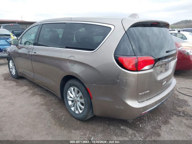2C4RC1FG4JR163556 Chrysler Pacifica Touring Plus