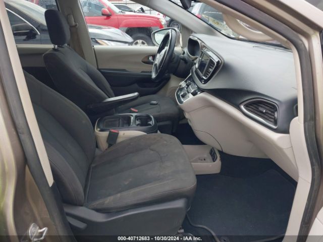 2C4RC1FG4JR163556 Chrysler Pacifica Touring Plus