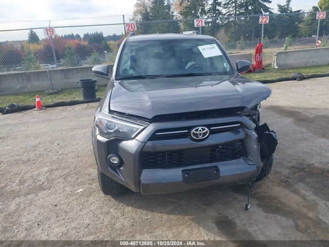 Toyota 4RUNNER SR5 2023 JTEEU5JR5P5303577 Image 12