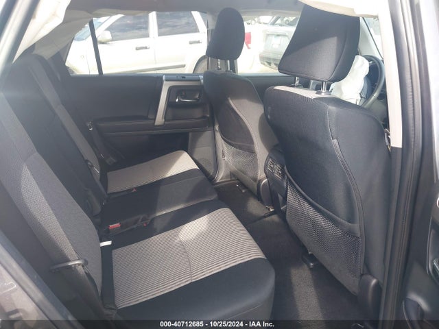 Toyota 4RUNNER SR5 2023 JTEEU5JR5P5303577 Image 8