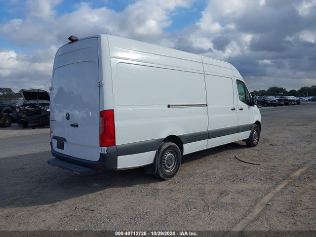 W1Y40CHY7MT058149 Mercedes-Benz Sprinter 2500 High Roof I4