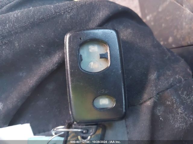 JTDKN3DU2E1804911 Toyota Prius