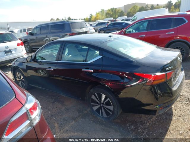 1N4BL4DW1MN312039 Nissan Altima Sv Intelligent Awd