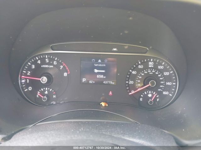 KNDJ63AU9M7126909 KIA Soul Gt-line