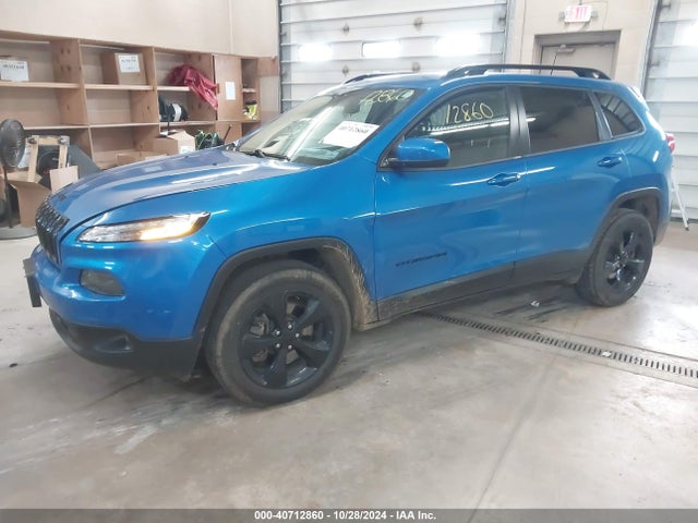 1C4PJMCX8JD578028 Jeep Cherokee Latitude 4x4