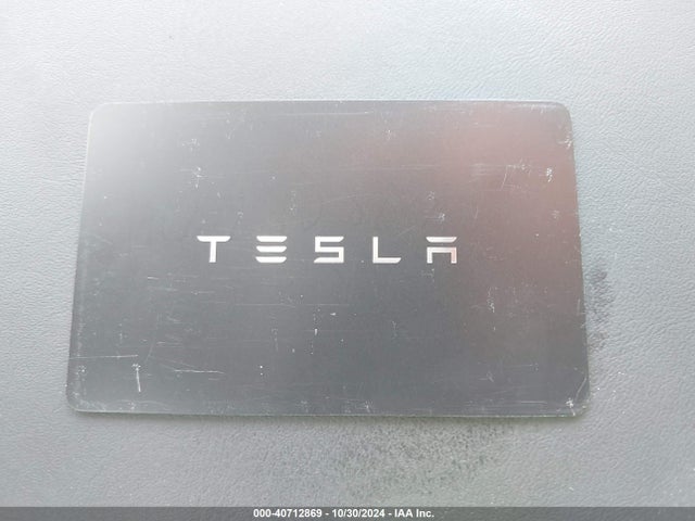 2024 TESLA MODEL Y 7SAYGAEE0RF104028 Photo 10