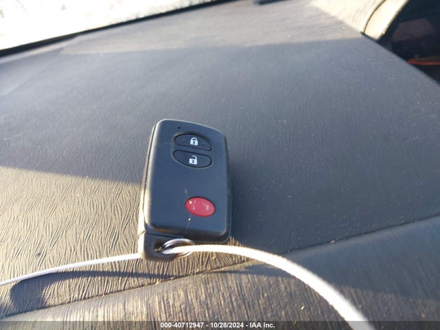 Toyota Prius V Two 2015 JTDZN3EU8FJ033451 Image 11
