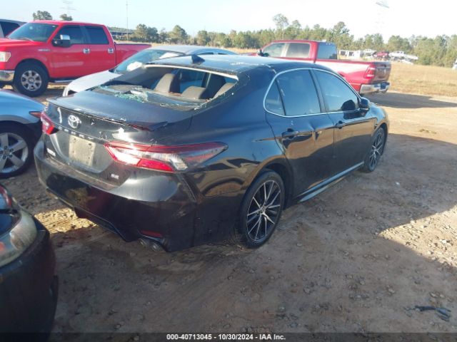 4T1G11AK6NU670441 Toyota CAMRY SE