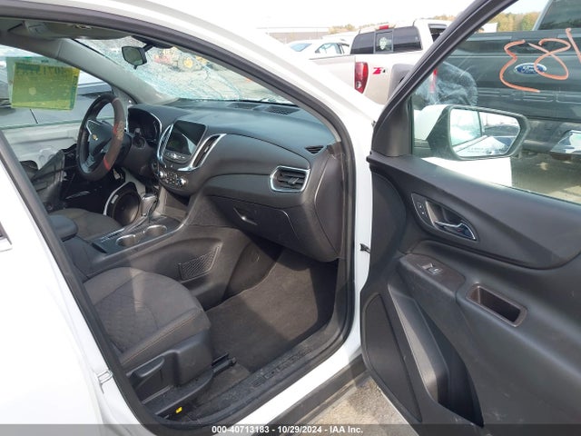 Chevrolet EQUINOX LT 2018 2GNAXSEV5J6167583 Image 5