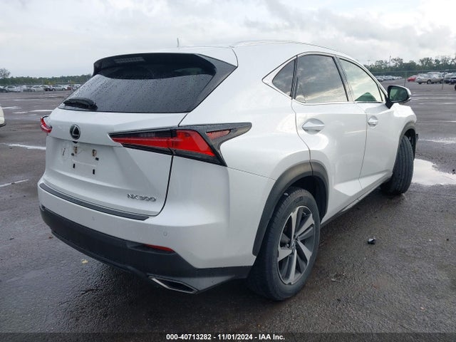 JTJYARBZ8K2153052 Lexus NX 300