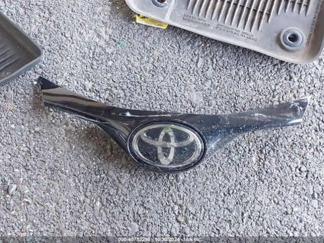 NMTKHMBX6KR077716 Toyota C-HR LE