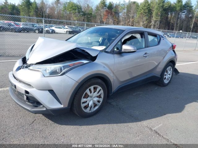 NMTKHMBX6KR077716 Toyota C-HR LE