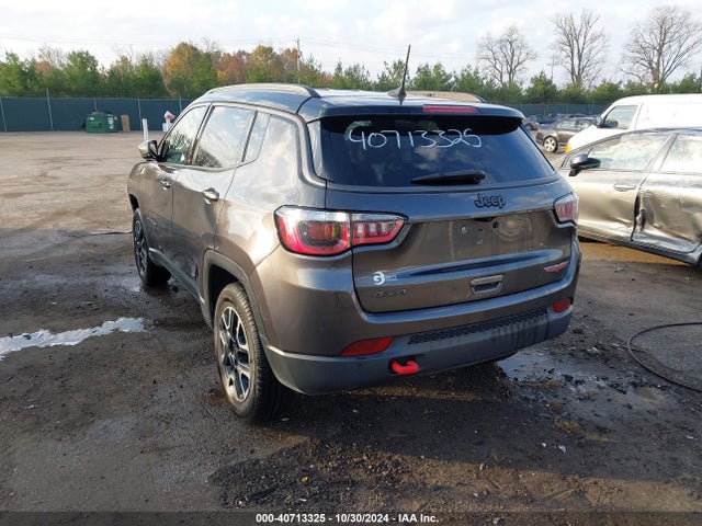 Jeep Compass Trailhawk 4x4 2019 3C4NJDDB4KT747905 Image 3