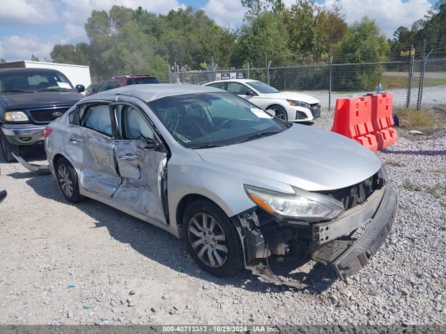 Nissan Altima 2.5 S 2017 1N4AL3AP3HC229457 Image 1