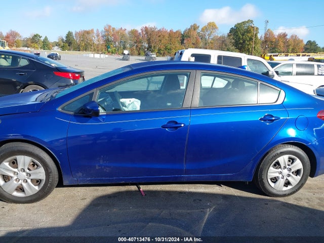 KIA FORTE LX 2017 3KPFK4A72HE159368 Image 14
