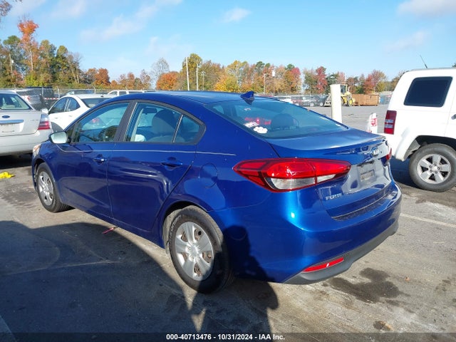 KIA FORTE LX 2017 3KPFK4A72HE159368 Image 3