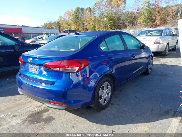 KIA FORTE LX 2017 3KPFK4A72HE159368 Image 4