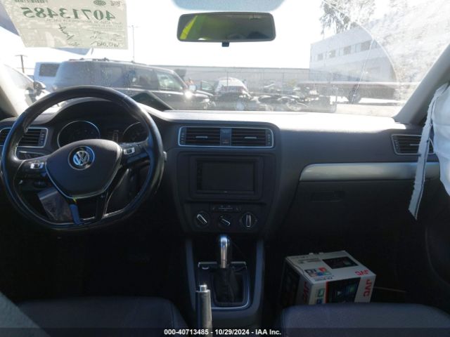 3VWDB7AJ4HM269619 Volkswagen Jetta 1.4t Se