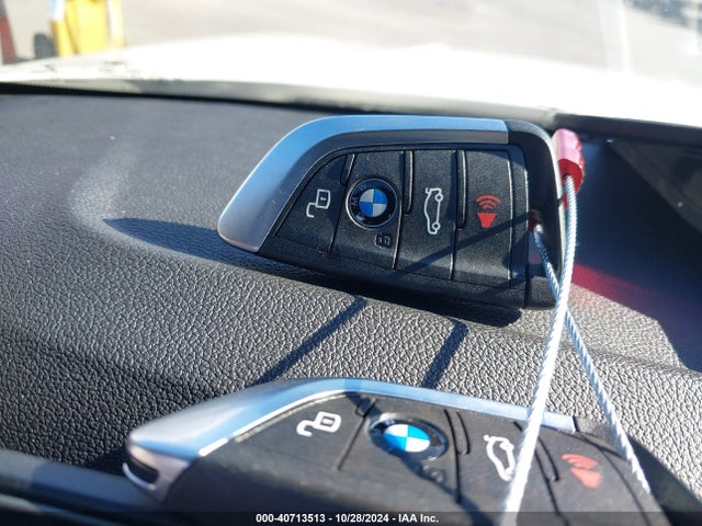 BMW 330I 2023 3MW69FF06P8C80417 Image 11