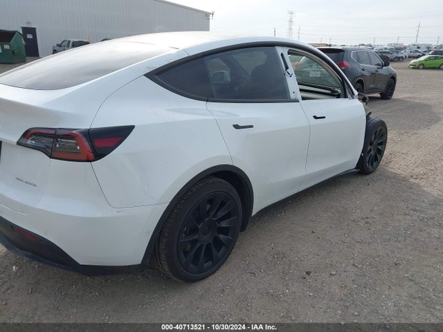 2022 TESLA MODEL Y 7SAYGDEE5NF488495 Photo 3
