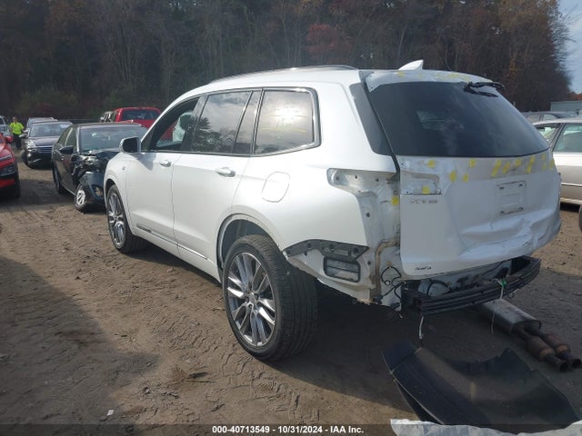 2020 CADILLAC XT6 1GYKPHRS2LZ227725 Photo 2